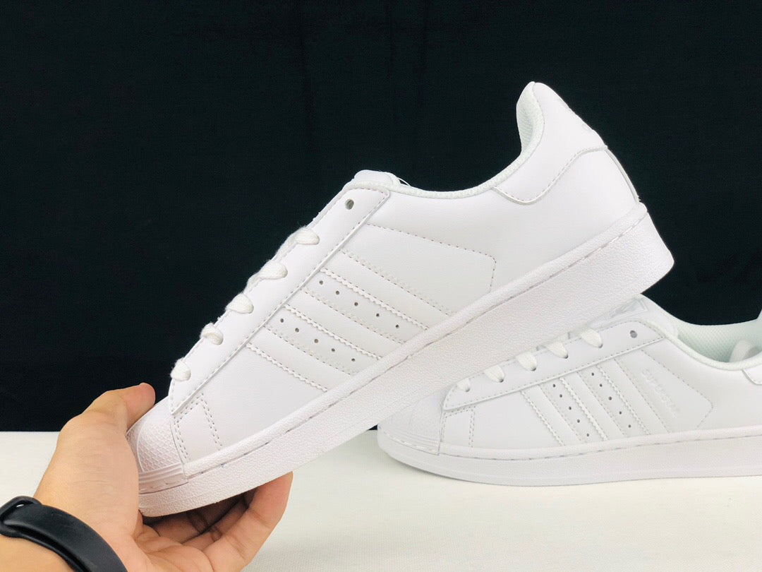 Superstar Classic "All White"