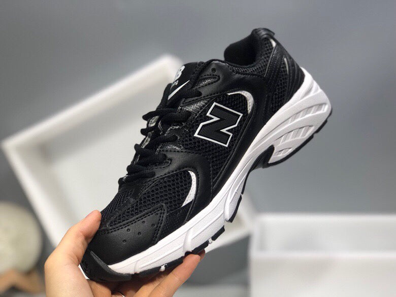 NB 530-MR "Black & White"