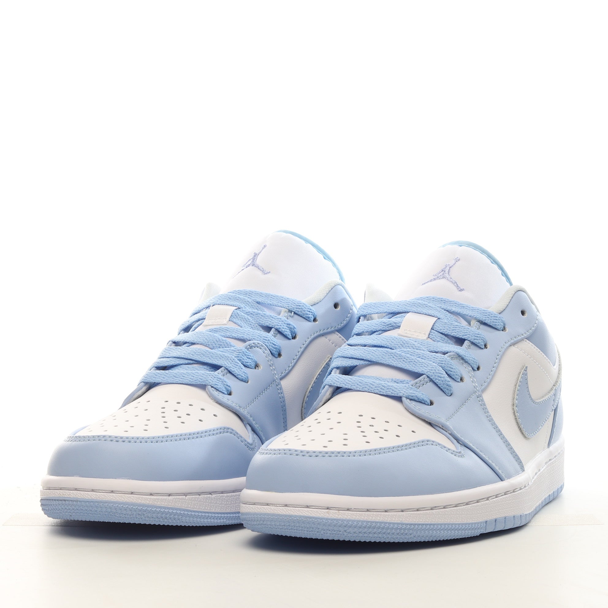 Jordan 1 Low "White Aluminium"