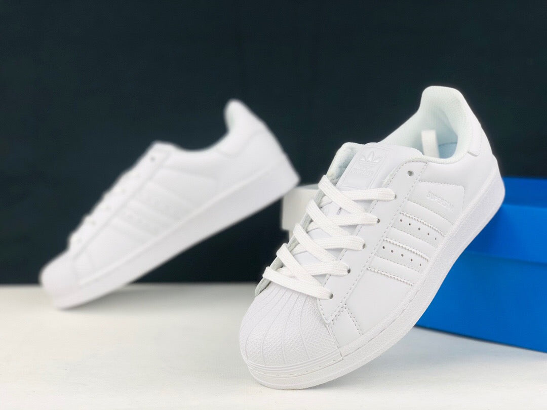 Superstar Classic "All White"