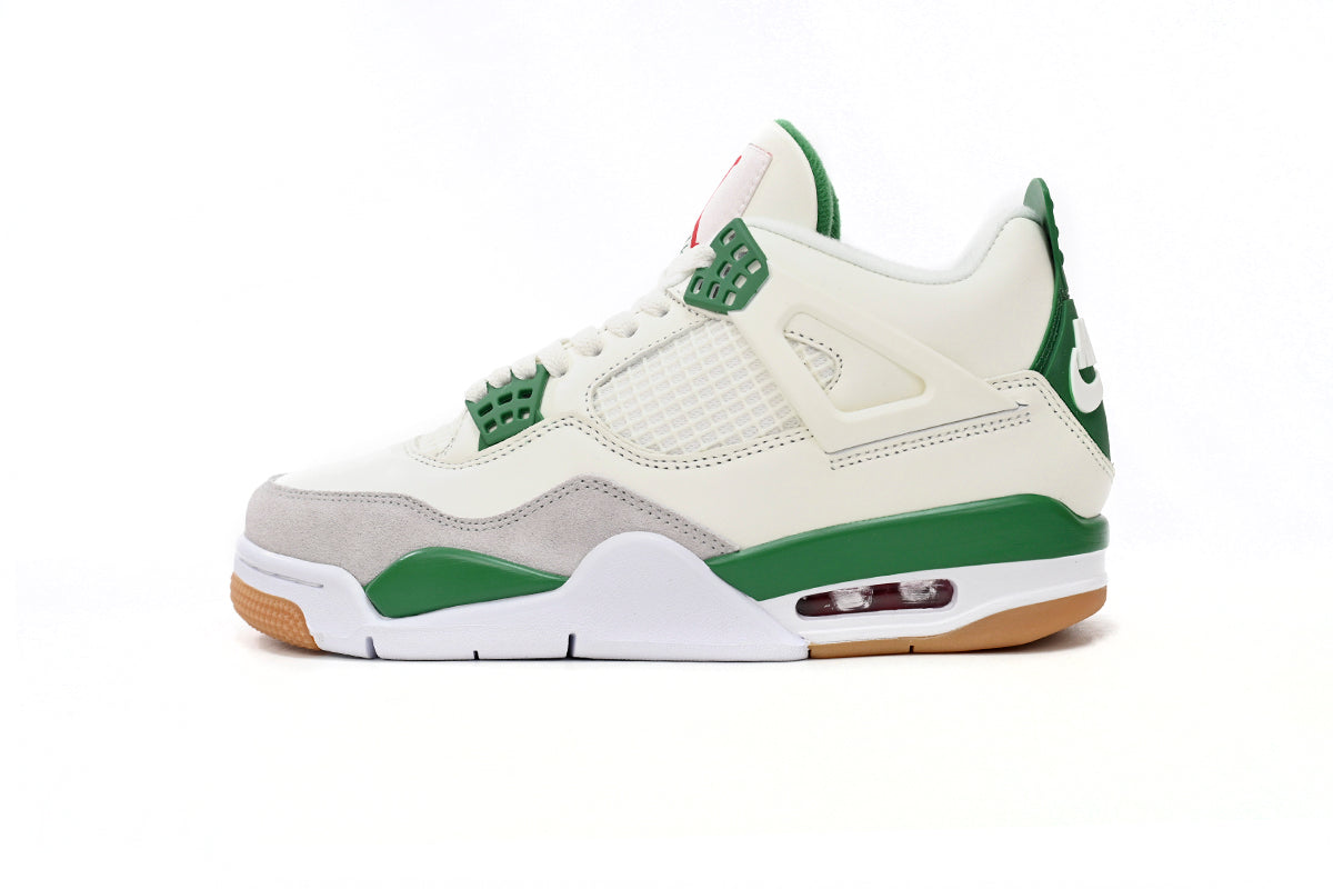 Jordan 4 x Nike SB "Pine Green” Calaite