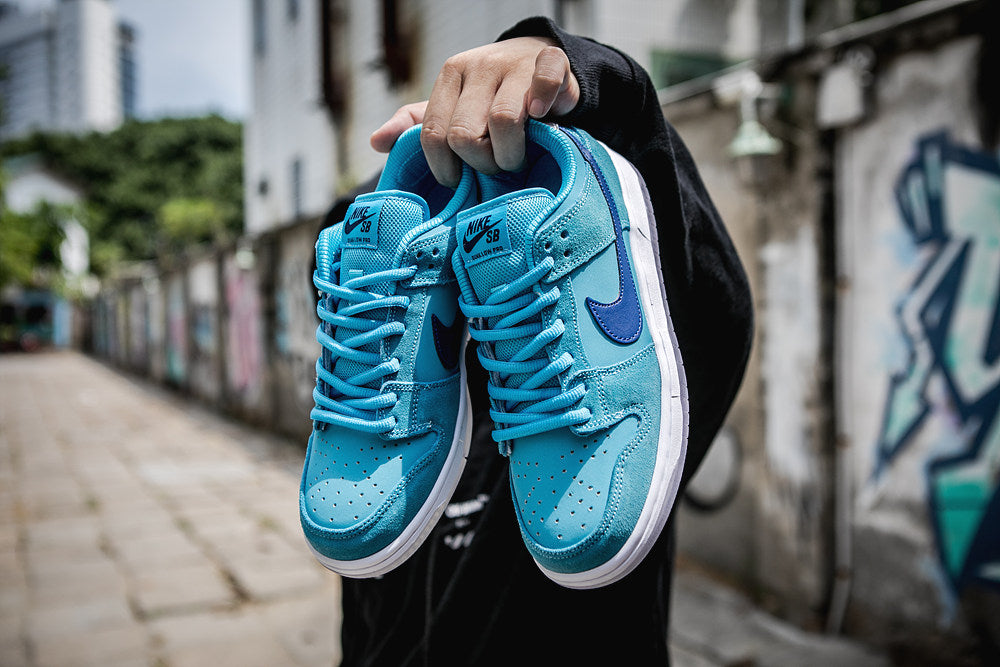 Nike Dunk Low "Blue Marine"