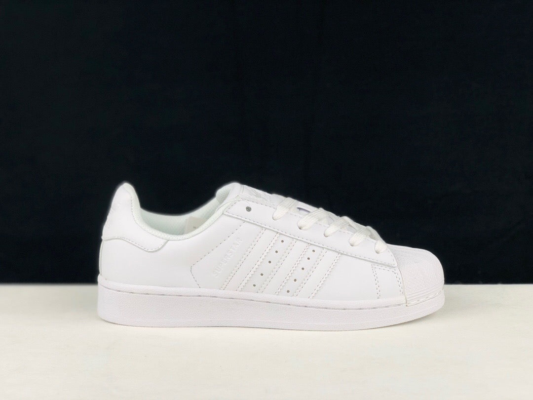 Superstar Classic "All White"