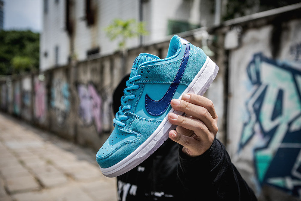 Nike Dunk Low "Blue Marine"